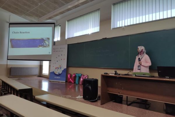 56837258_1366374630169368_8596204114675761152_n